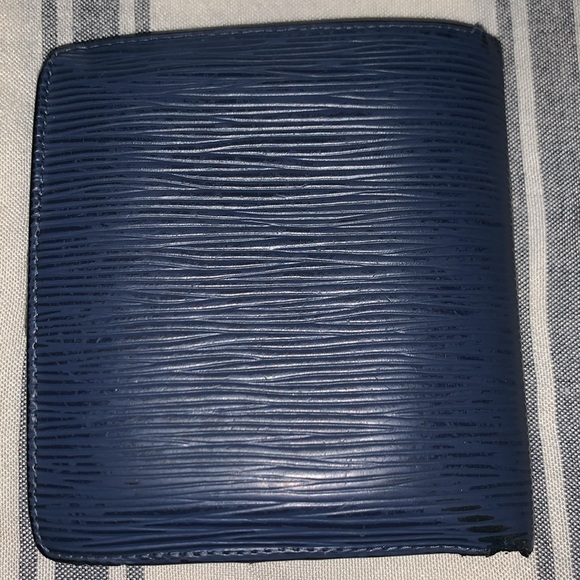 Louis Vuitton Authentic Blue Epi Leather Wallet Code# MI0094 - Picture 2 of 11
